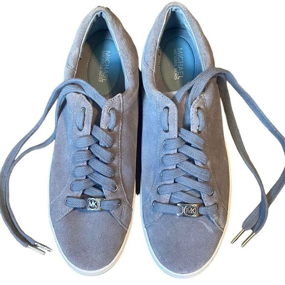 MICHAEL Michael Kors Light Gray Athletic Shoes - Picture 2 of 13